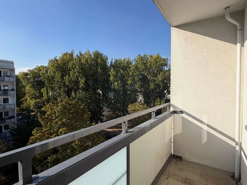 Sanierte Familienwohnung- leider ohne Aufzug — photo 1